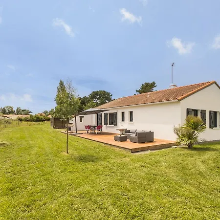 Holiday home Maison Calme, Entouree De Marais, Proche Et Commerces, Avec Jardin Et Equipements Complets - Fr-1-306-1283 *