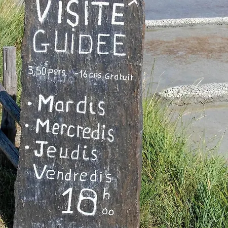 Casa vacanze Maison Calme, Entourée De Marais, Proche Et Commerces, Avec Jardin Et équipements Complets - Fr-1-306-1283 Les Moutiers