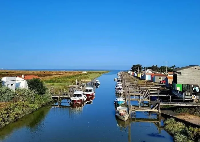 Maison Lumineuse Proche De La Avec Wifi Et Animaux Acceptes - Fr-1-306-1283 Les Moutiers
